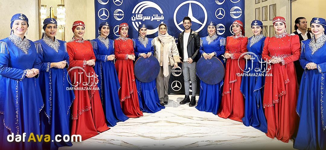 ایده های جشن یلدا شرکت ها 1404 | برای ایونت سازمانی شب چله چی کار کنیم؟