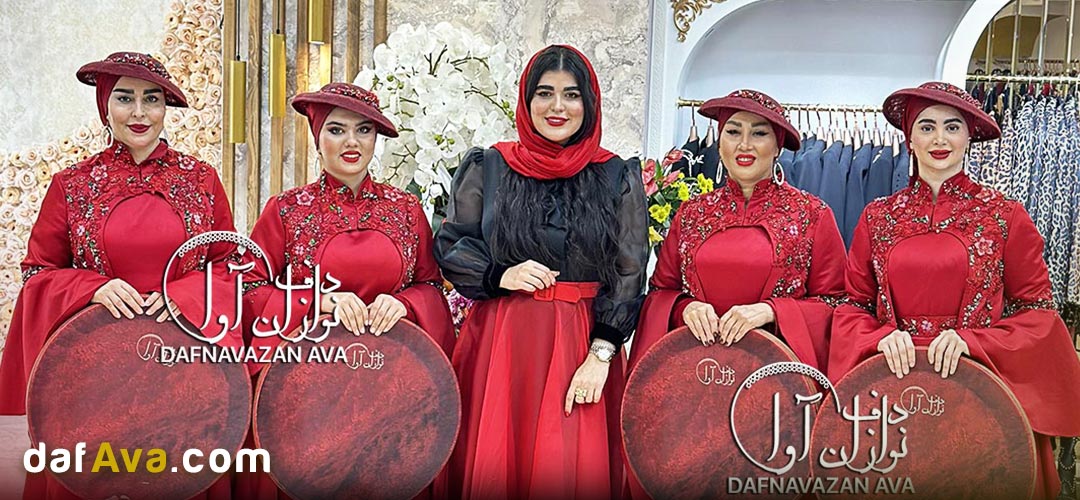 جشن یلدا سالن زیبایی با دف نوازی | 4 سناریو سالن های تاپ تهران برای ایونت شب چله 1404